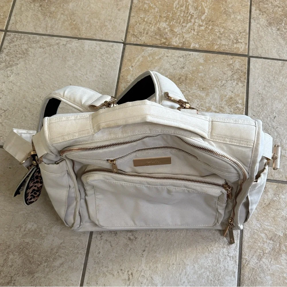 Juju be BFF Diaper Bag - Picture 2 of 5